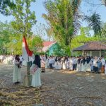 Sambut Hari Santri, MTsN 8 Banjar Laksanakan Upacara Bendera